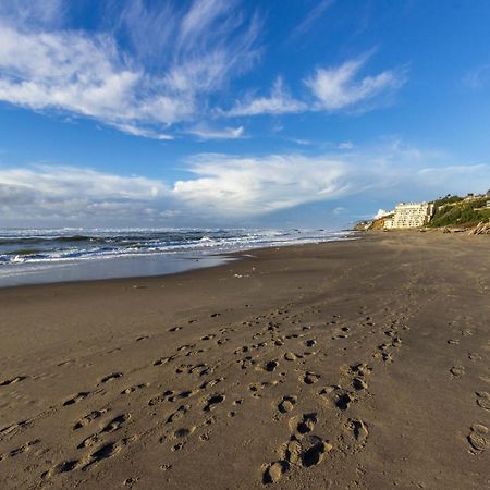 Waters Edge Apartment Salishan Beach Room photo